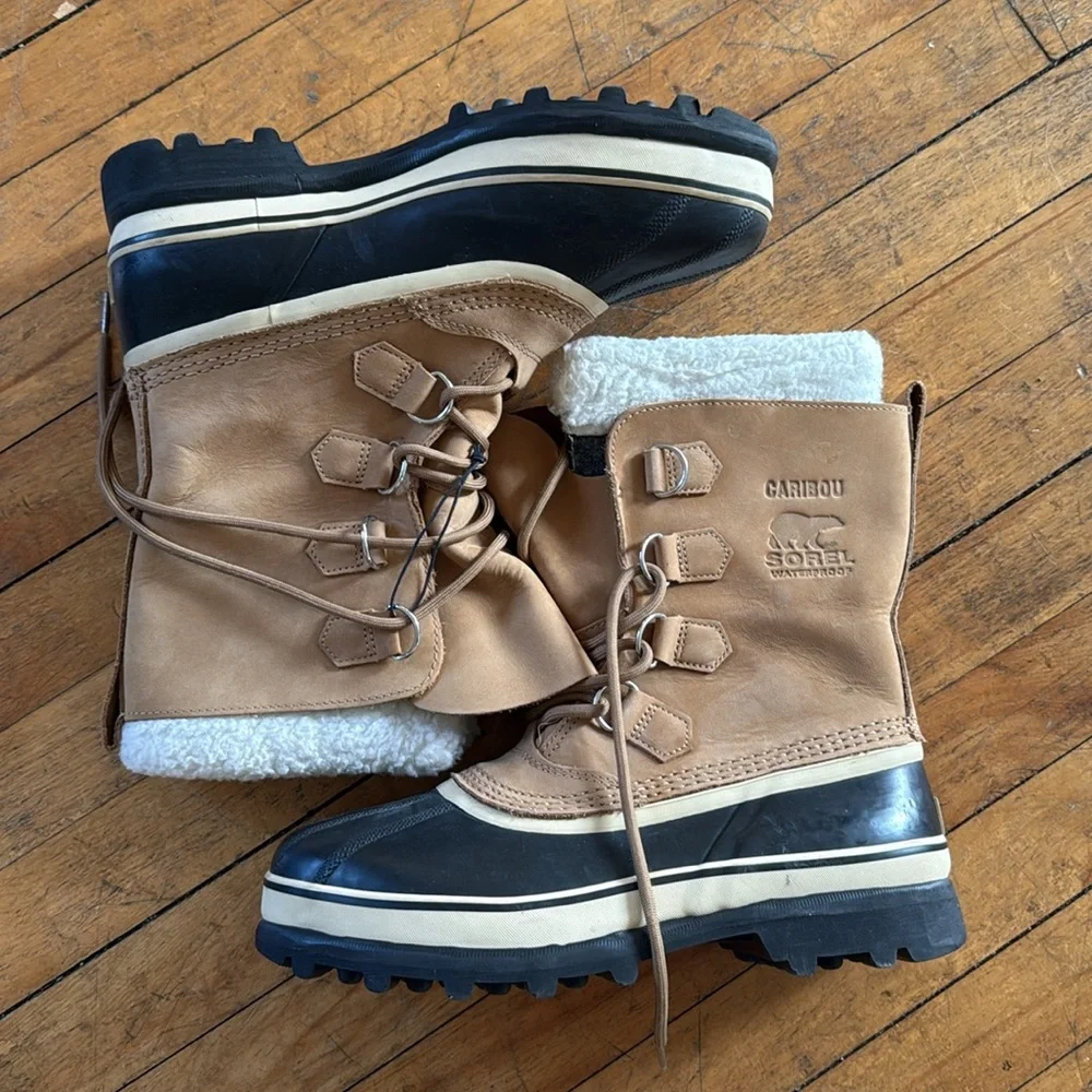 Sorel Caribou Winter Boots - EUC Great Deal - Picture 1 of 7